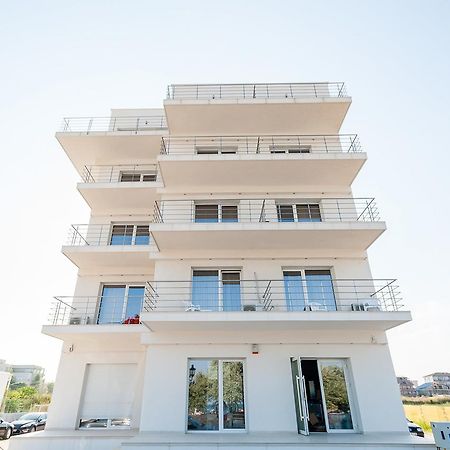 By The Sea Residence Нэводари Экстерьер фото